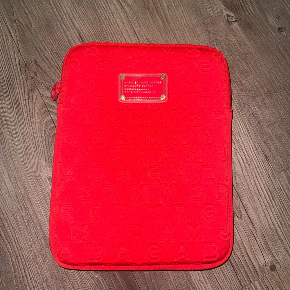 Marc by Marc Jacobs Neoprene Tablet Case